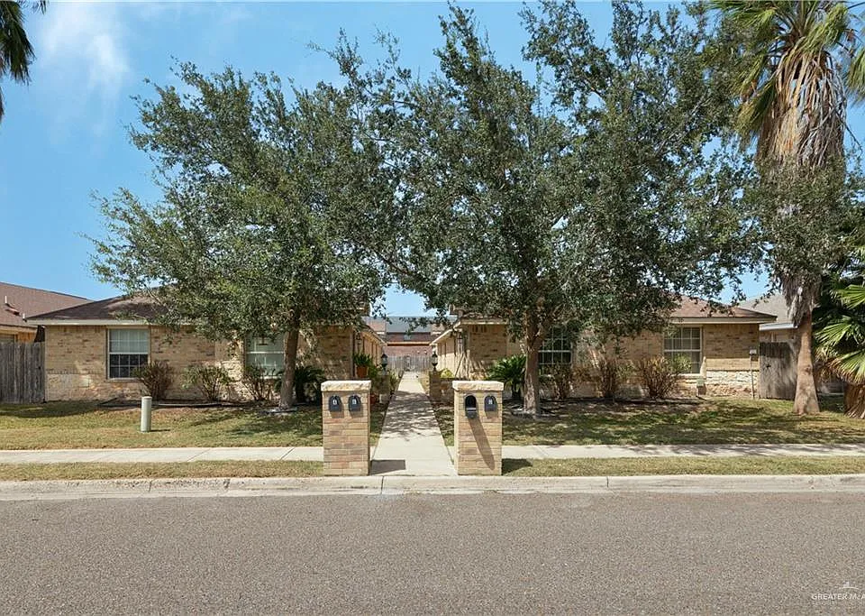 1929 Lacywood Dr