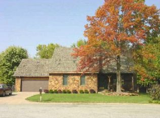 2606 Glacier Ct, Wichita, KS 67215
