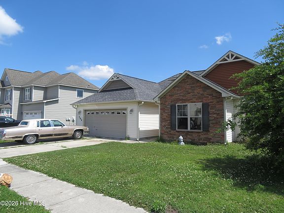 3rd image of 702 Ashley Meadow Lane