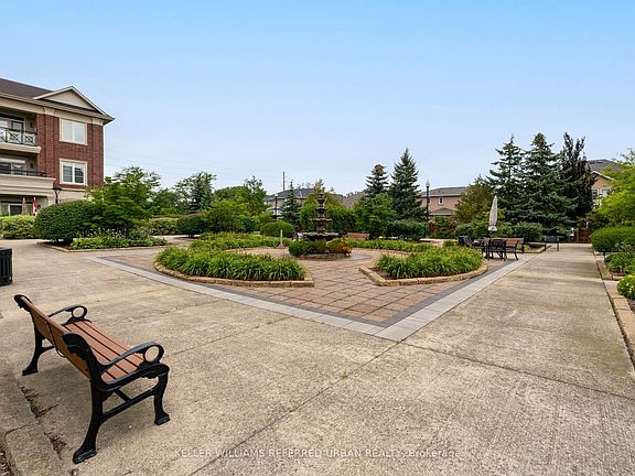 4th image of 9519 Keele St #212