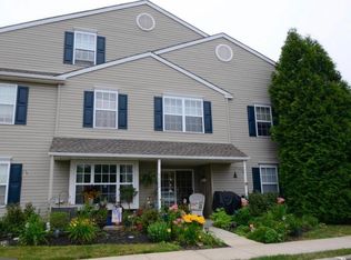 5602 Drawbridge Ct, Royersford, PA 19468