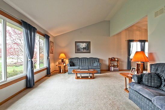 2nd image of 15354 Rosarie Dr