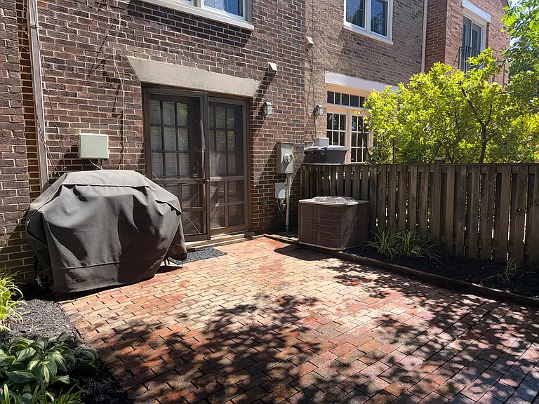 6707 Washington Blvd #B — Photo 40