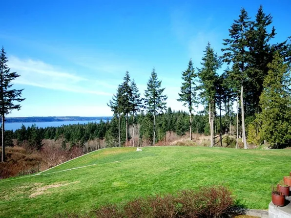 418 Starfield Ln, Camano Island, WA 98282