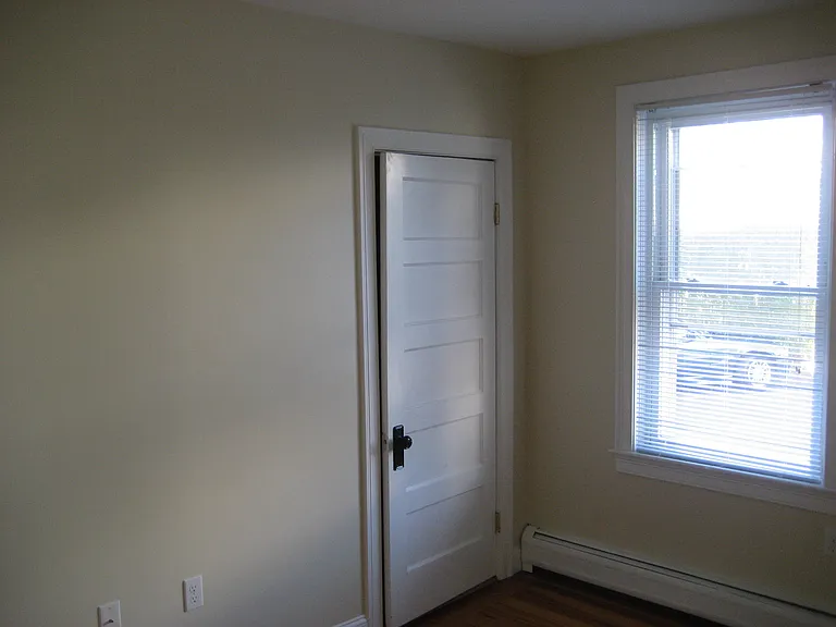38 Bay View Ave #2 — Photo 11