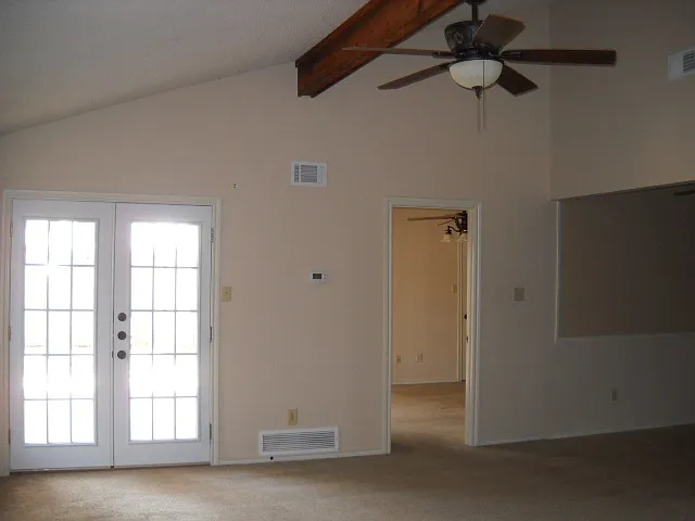 1503 Yeomans Rd — Photo 3