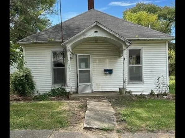 203 Madison St, Macon, MO 63552