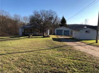 45913 Riffle Rd, New Waterford, OH 44445