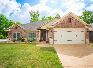 104 Ball Park Dr, Hallsville, TX 75650