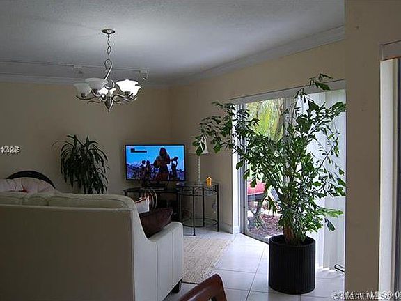 3rd image of 8149 Lagos De Campo Blvd #B-1