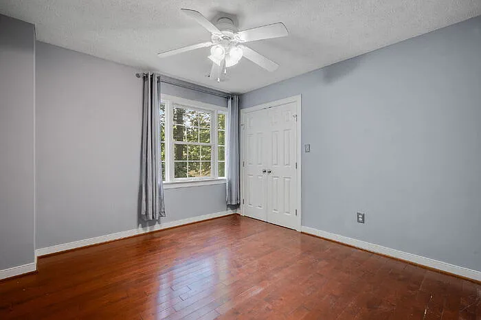 316 Abbey Ct — Photo 31