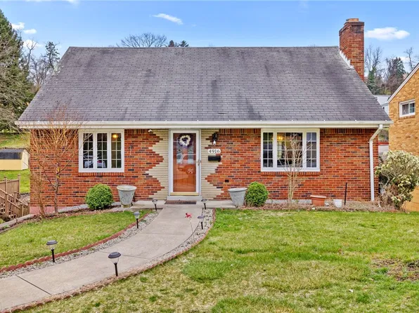 4916 Young Dr, Pittsburgh, PA 15227