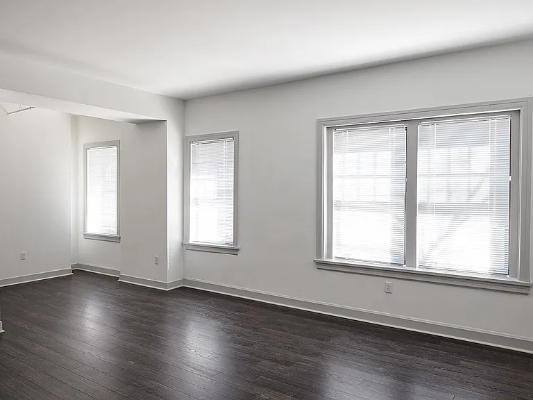 Dining/Living room