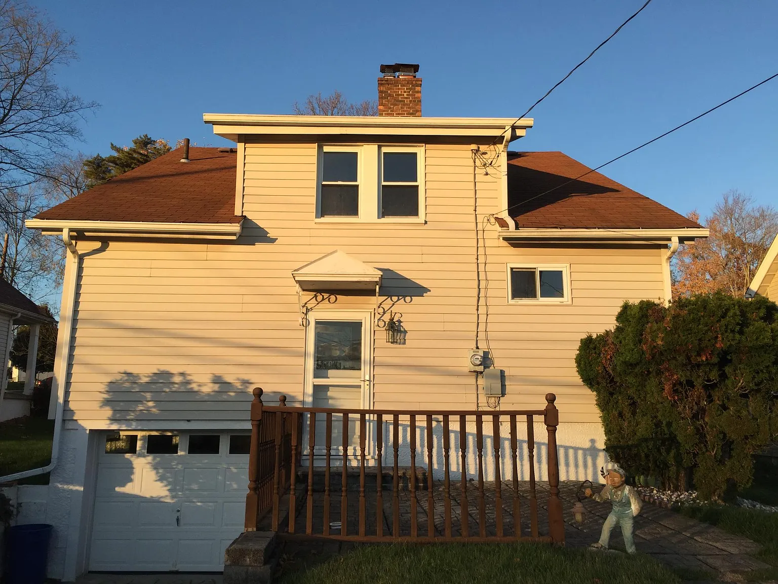 4121 Woodland Ave photo 1