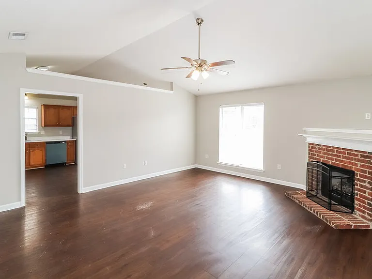 1741 Madison Ave — Photo 5
