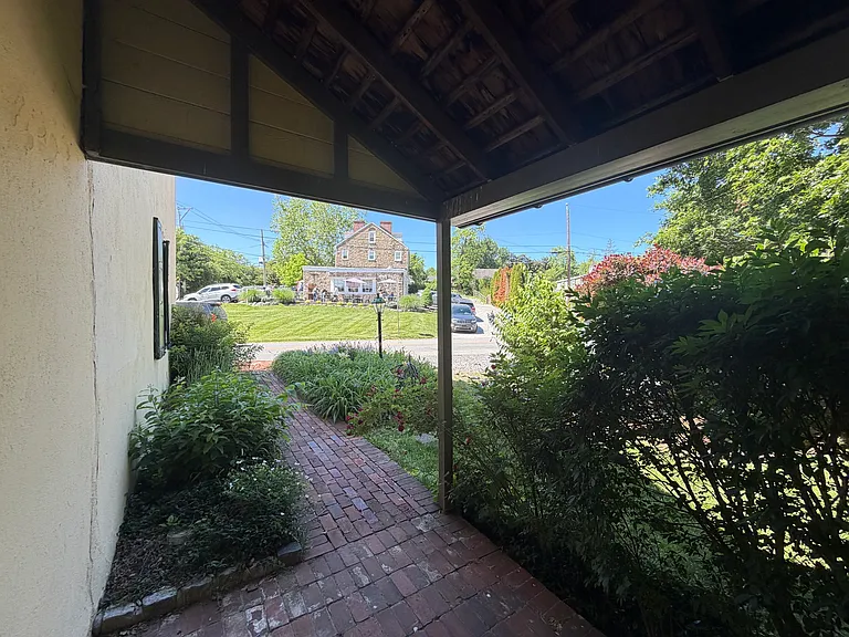 1298 Hares Hill Rd — Photo 11