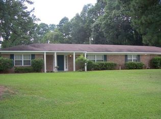 3200 N College Ave, El Dorado, AR 71730