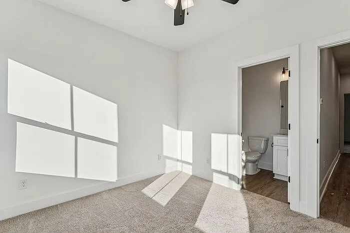5019 Grayton Aly — Photo 32
