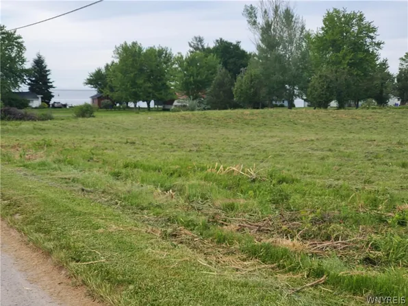 10513 W Lakeshore Rd #26, Lyndonville, NY 14098