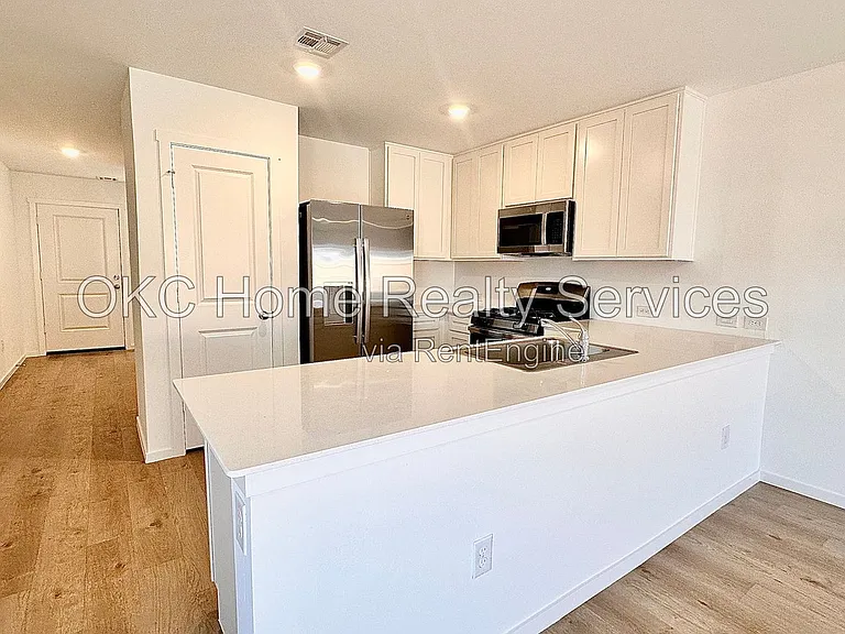 20404 Mule Deer Dr — Photo 8