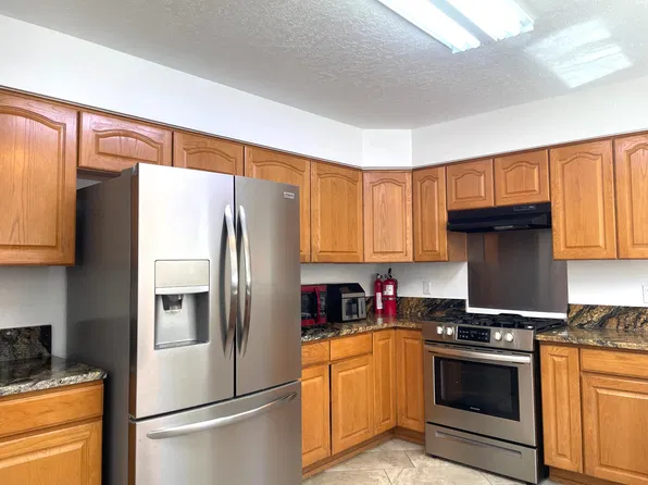 1506 Wells Dr NE, Albuquerque, NM 87112