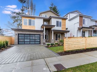 939 N 89th St, Seattle, WA 98103