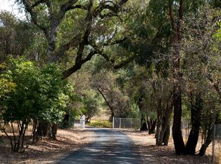 5700 Cinderella Ln, Auburn, CA 95602