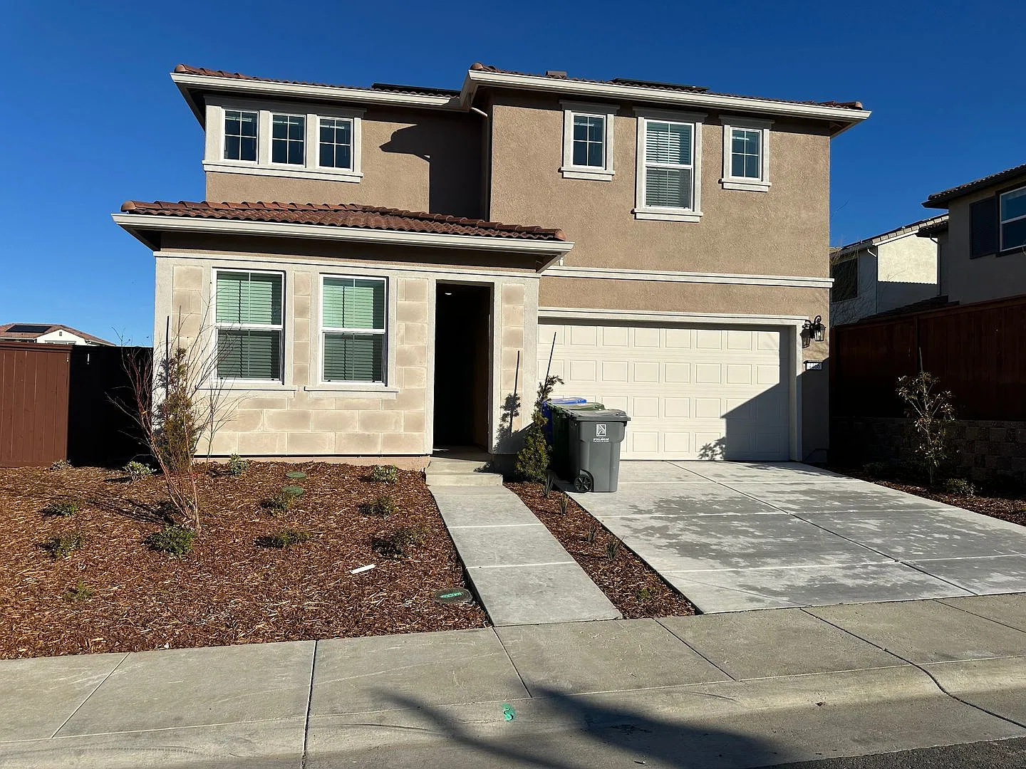 Corner Lot Home In Folsom — Photo 1