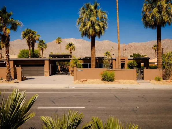 52883 Eisenhower Dr, La Quinta, CA 92253