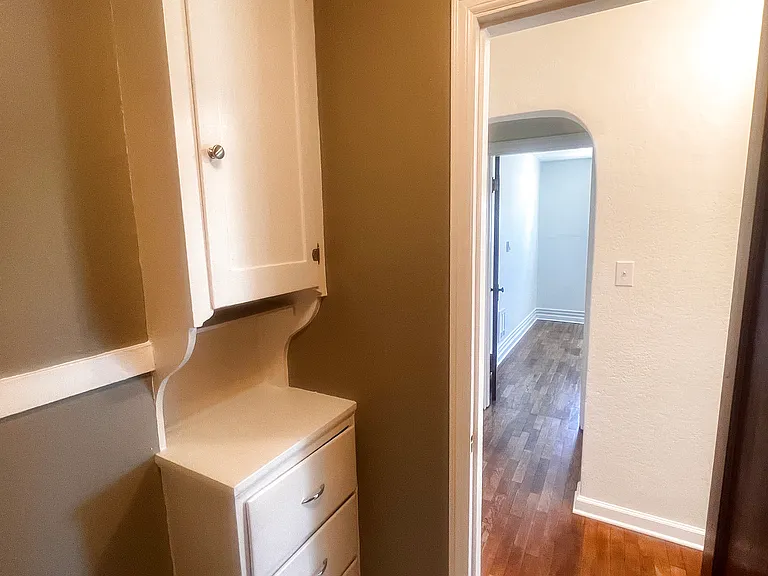 904 Naval Ave #1 — Photo 5