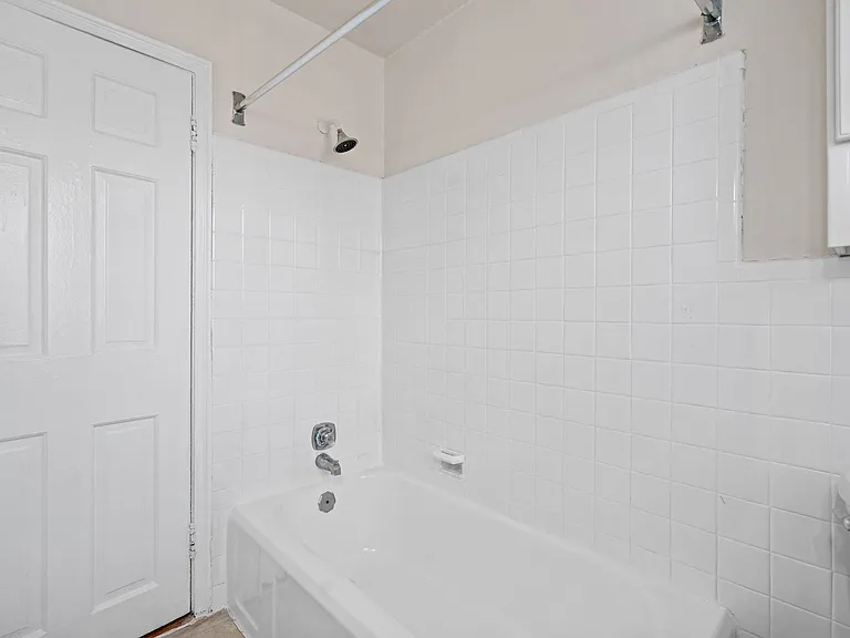 1817 24th Pl SE #72C — Photo 17