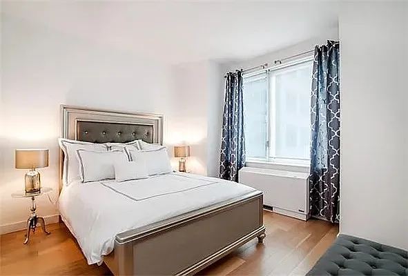 Rented by R New York | media 18