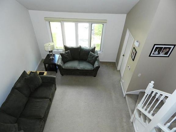 4th image of 516 N Woodfield Trl