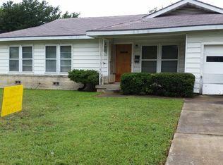 3521 Revere Dr, Haltom City, TX 76117