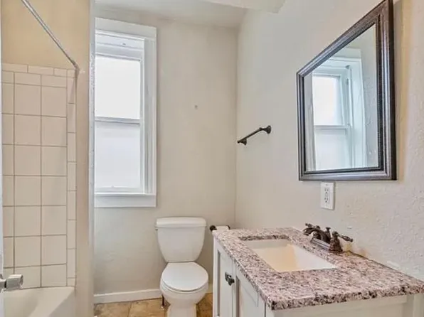4066 Shaw Blvd #1E, Saint Louis, MO 63110