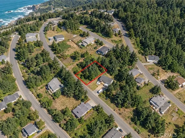 105 Shaker Rd Lot 12, Whitethorn, CA 95589