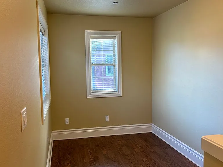 2320 NW Grant Ave #101 — Photo 11