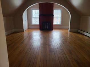 52 Deering St APT 4, Portland, ME 04101