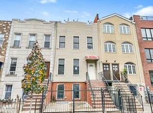 203 Cornelia St, Brooklyn, NY 11221