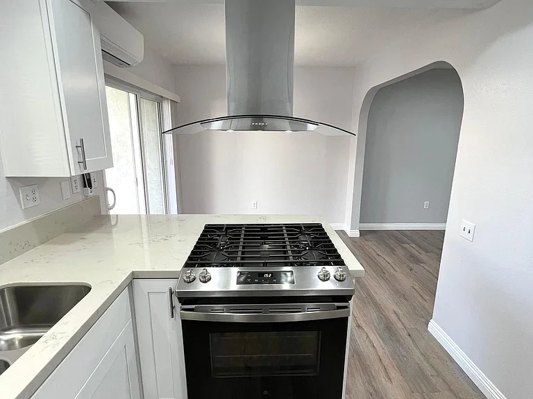 309 W Kelly Ave #B — Photo 15