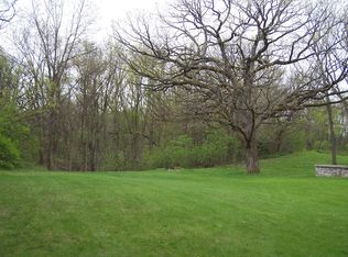 2705 Sterling Dr, McHenry, IL 60050