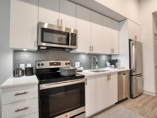Vista Brooklyn Apartments