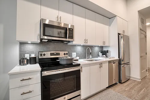 Vista Brooklyn Apartments Photo 1
