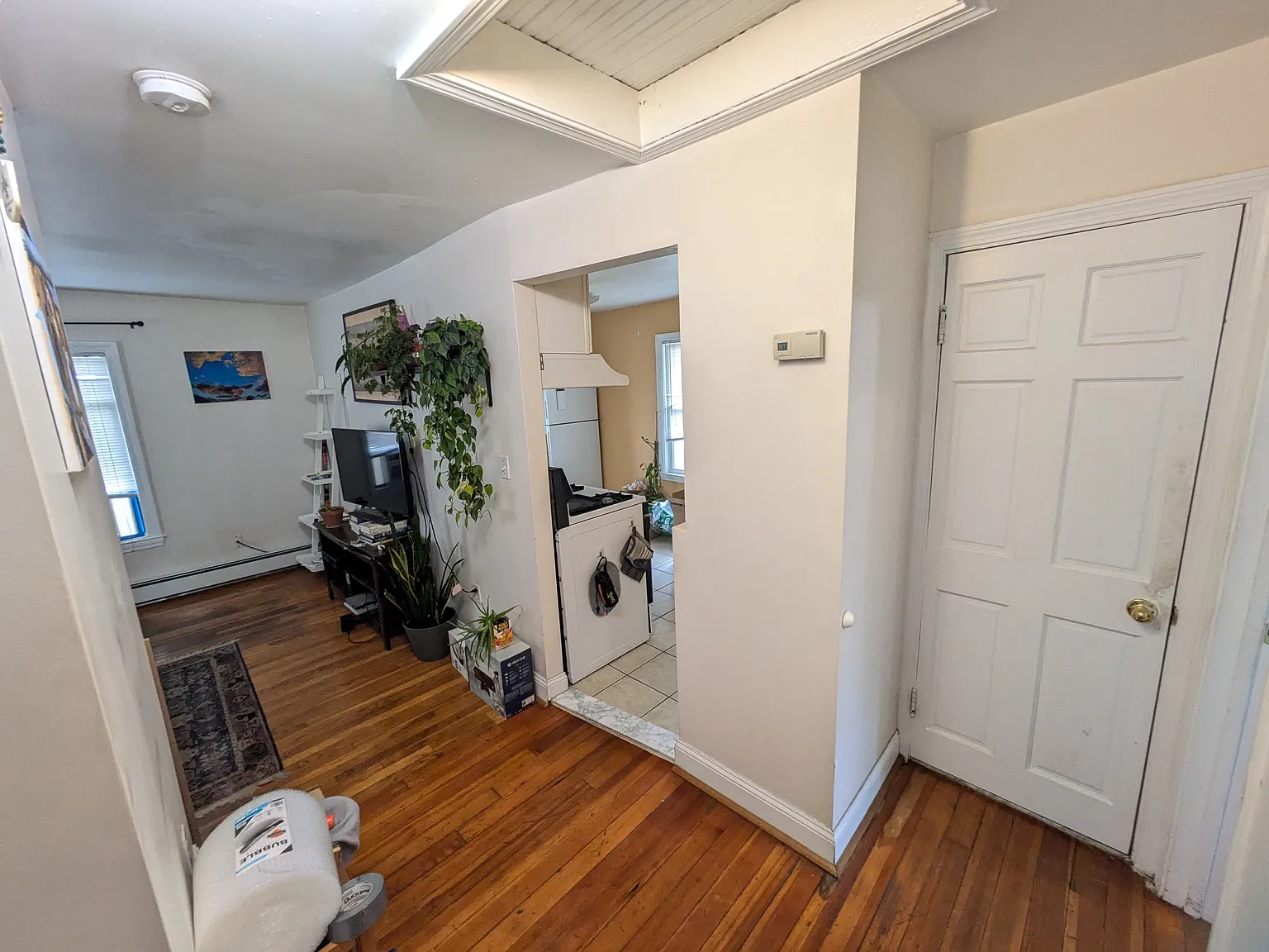 2 bed, 750 sqft, $2,375 — Photo 4