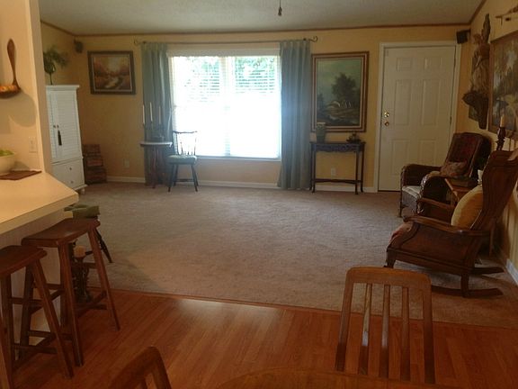 4th image of 11609 243rd Avenue Ct E