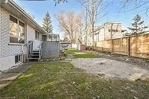 112 Academy St — Photo 30