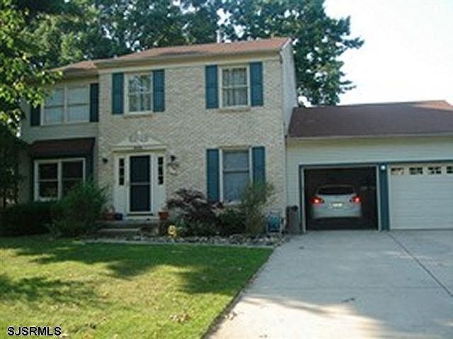 1st image of 903 Scarborough Dr