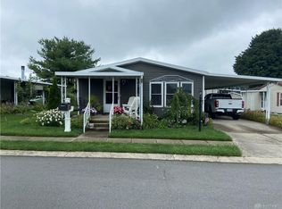 117 S Point Dr, Fairborn, OH 45324