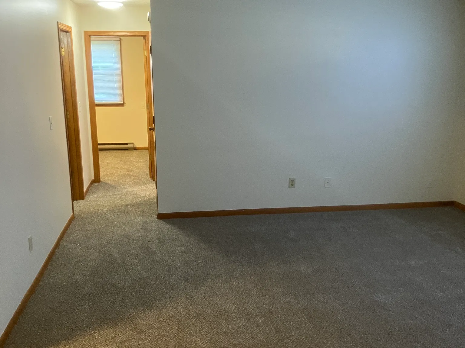 2 bed, $995 — Photo 3