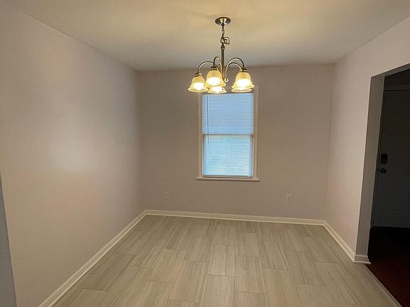 2nd image of 6935 Bonnot Dr